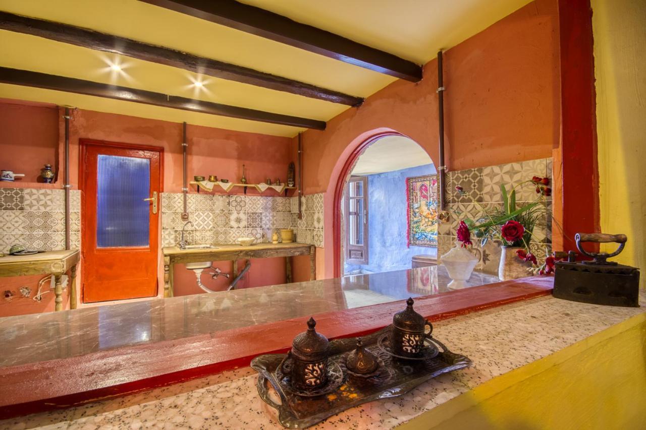 Fatma Hanoum boutique hotel Rhodes City Extérieur photo